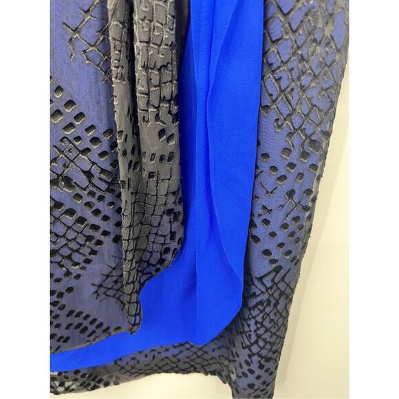 BCBGMAXAZRIA Blue Runway Long Sleeve Tired Silk Skirt Dress 4‎ - Picture 7 of 9